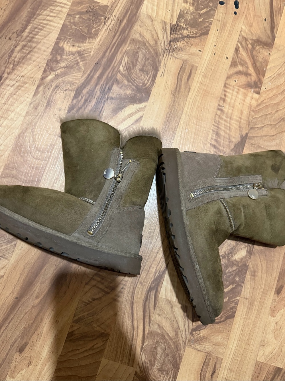Uggs